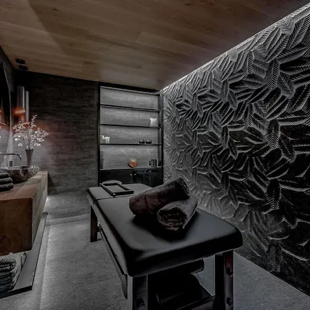 Luxurious Chalet With Pool * Зельден