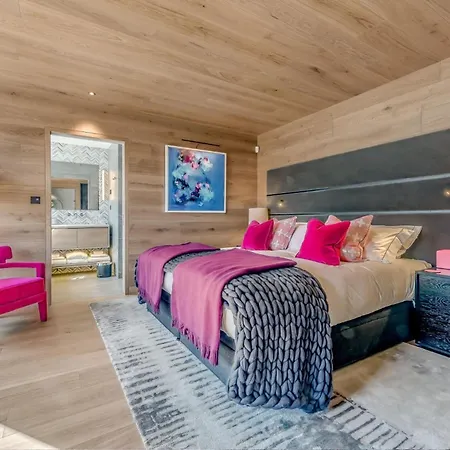 Luxurious Chalet With Pool Шале